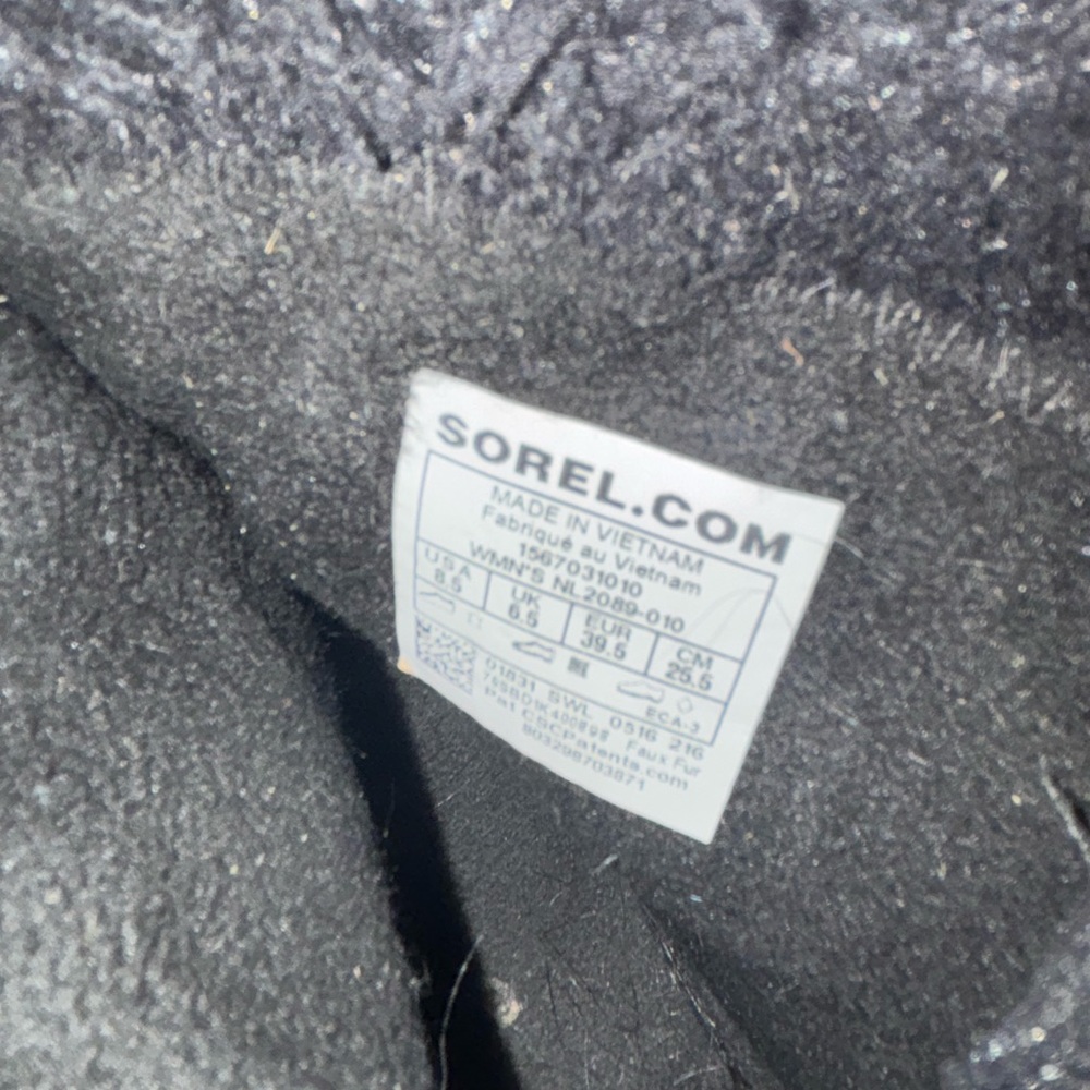 Sorel Tivoli boots 8.5 - Picture 7 of 7